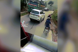 Ô tô - Clip: Khi phụ nữ đổ đèo tại khúc cua và cái kết