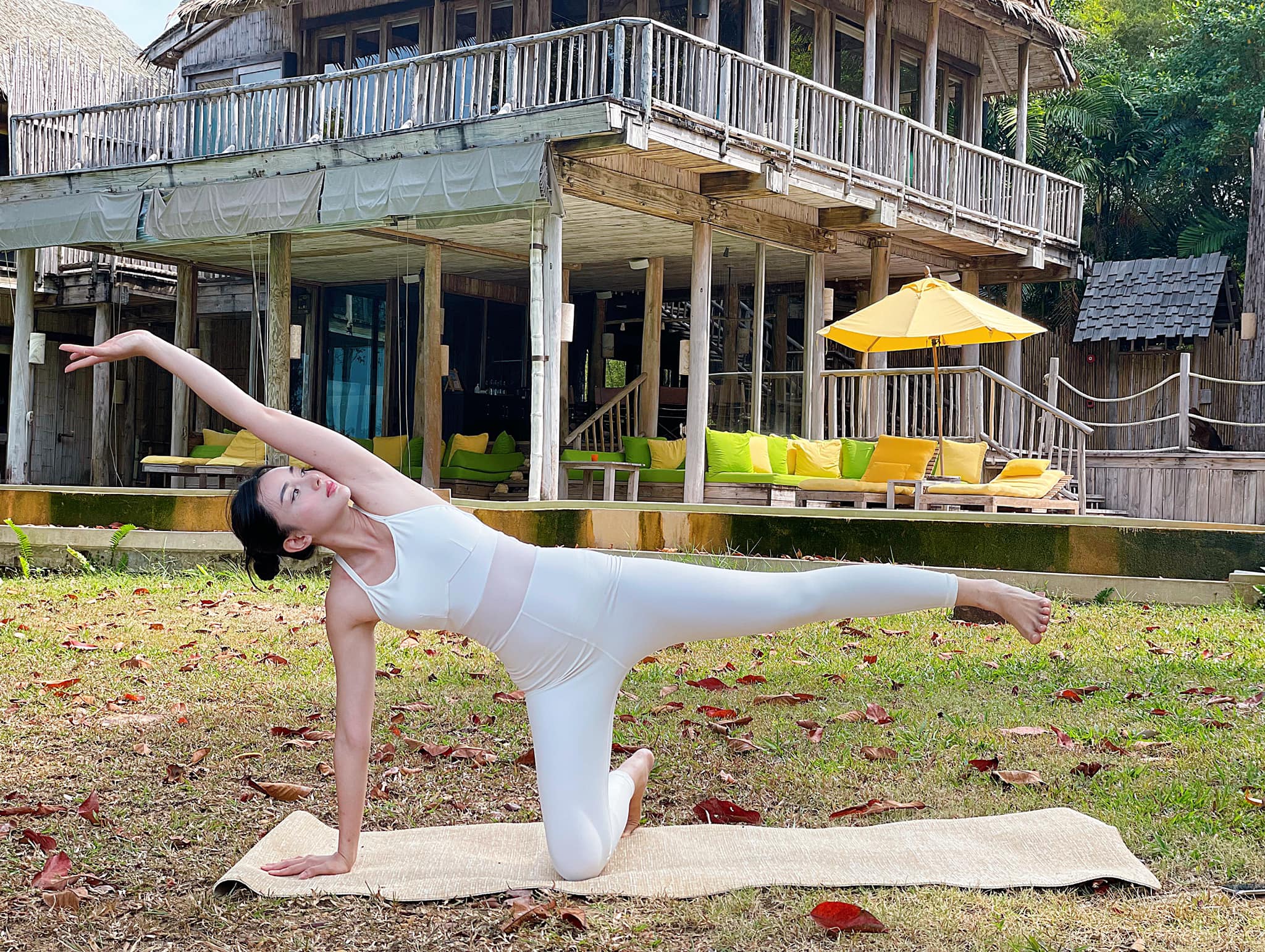 &nbsp;Angela Chu chăm chỉ tập thể dục mỗi ngày