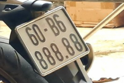 Xuất hiện xe trùng biển số "siêu đẹp" 60B6-888.88 tại trụ sở công an xã ở Đồng Nai