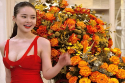 Thời trang - "Tiểu thư RMIT” chuộng kiểu váy thu hút phái mạnh nhất