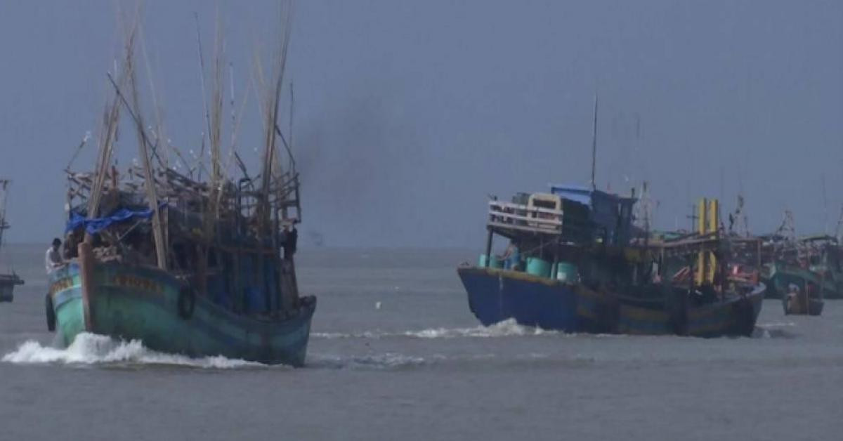 Đề xuất phạt 1,3 tỷ chủ tàu cá đánh bắt tại vùng biển nước ngoài