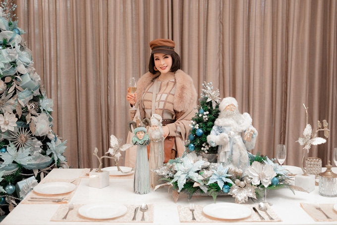 "Cô thủ môn tội nghiệp" sống viên mãn trong biệt thự 800 m2 phong cách Châu Âu - 14