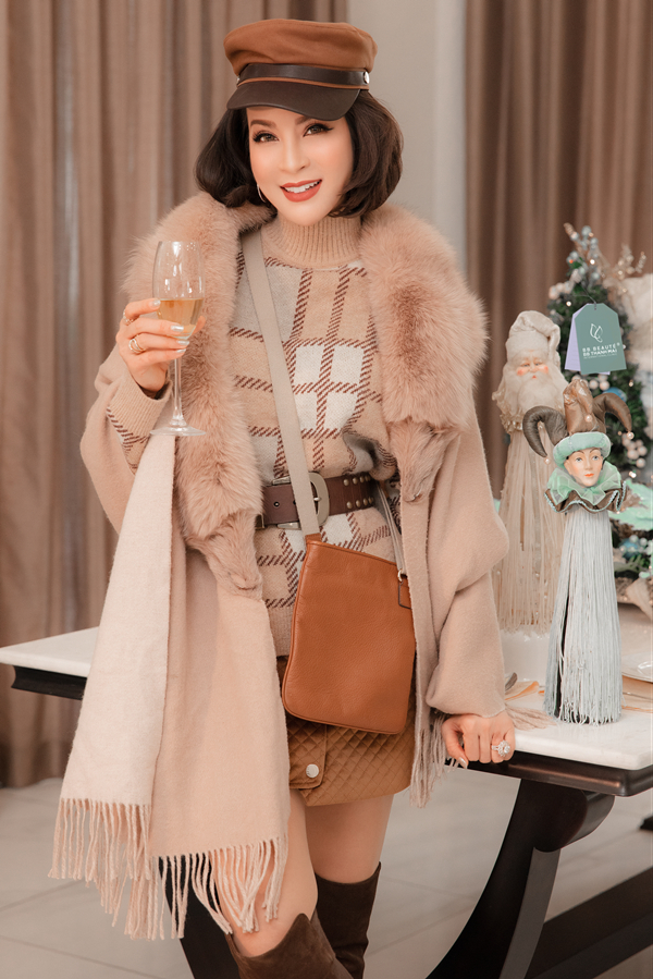 "Cô thủ môn tội nghiệp" sống viên mãn trong biệt thự 800 m2 phong cách Châu Âu - 15