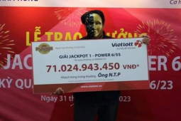 Tin tức trong ngày - Người đàn ông ở Quảng Ninh “ẵm” Jackpot hơn 71 tỷ đồng