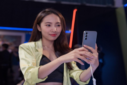 Thời trang Hi-tech - Galaxy A54 5G hay Galaxy A34 5G có pin "trâu" hơn?