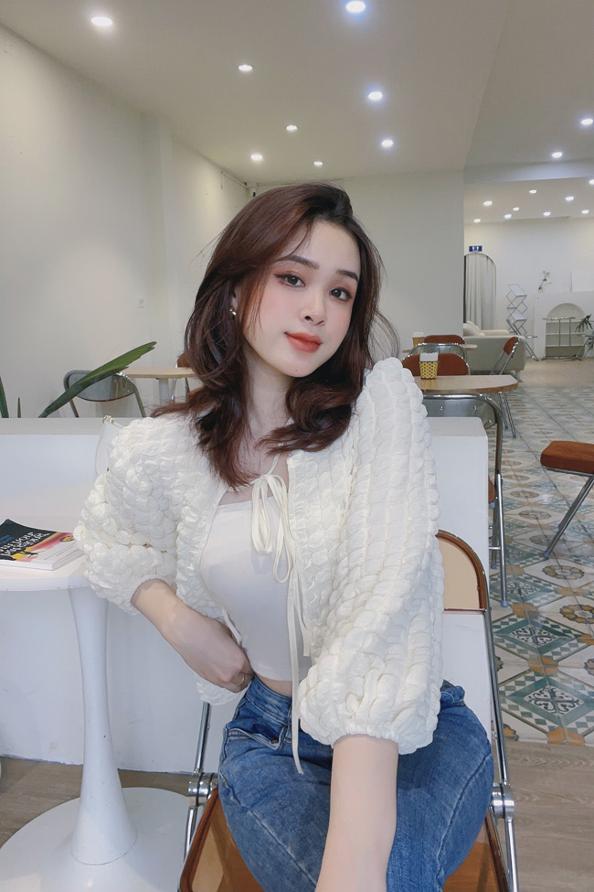 Cô nàng luôn xuất hiện với hình ảnh năng động, tự tin.&nbsp;
