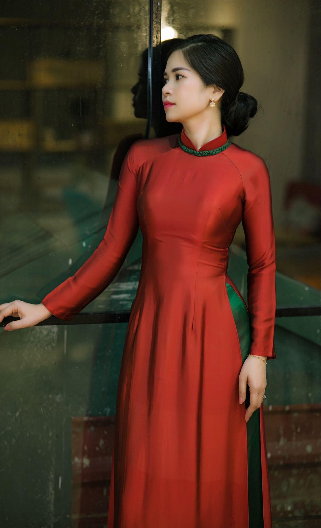 Chị Trang Lê từng gặp nhiều khó khăn khi kinh doanh áo dài