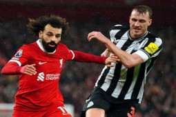 Video bóng đá Liverpool - Newcastle: 6 bàn mãn nhãn, Salah chói sáng (Ngoại hạng Anh)