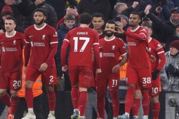 Liverpool đứng đầu NHA lập kỷ lục khó tin, Klopp hoảng hồn vì sự cố