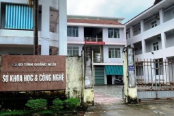 Tin tức trong ngày - Điều tra hành vi thông thầu của Giám đốc Sở Khoa học và Công nghệ Quảng Ngãi