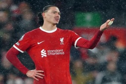 Bóng đá - Liverpool thắng kịch tính Newcastle: Nunez hóa "chân gỗ" vẫn được Klopp bênh vực