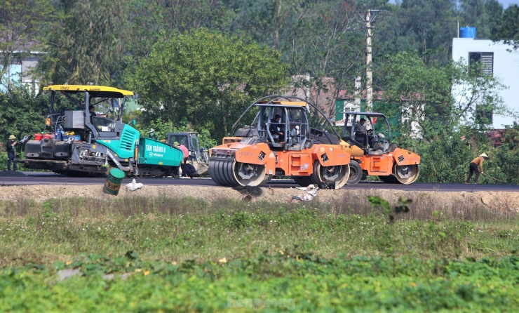 Ngắm tuyến đường ven biển nghìn tỷ, kết nối giao thông khu vực Bắc Trung Bộ - 9