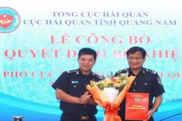 Tin tức trong ngày - Ông Trần Ngọc Đức làm Phó Cục trưởng Cục Hải quan Quảng Nam