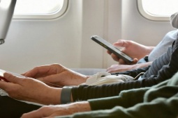Công nghệ thông tin - Không chỉ lo ngại nhiễu sóng, tắt điện thoại khi đi máy bay còn có lý do khác