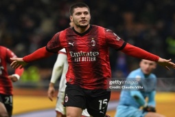 Bóng đá - Video bóng đá AC Milan - Cagliari: Chiến thắng tưng bừng, "người cũ" Real tỏa sáng (Coppa Italia)