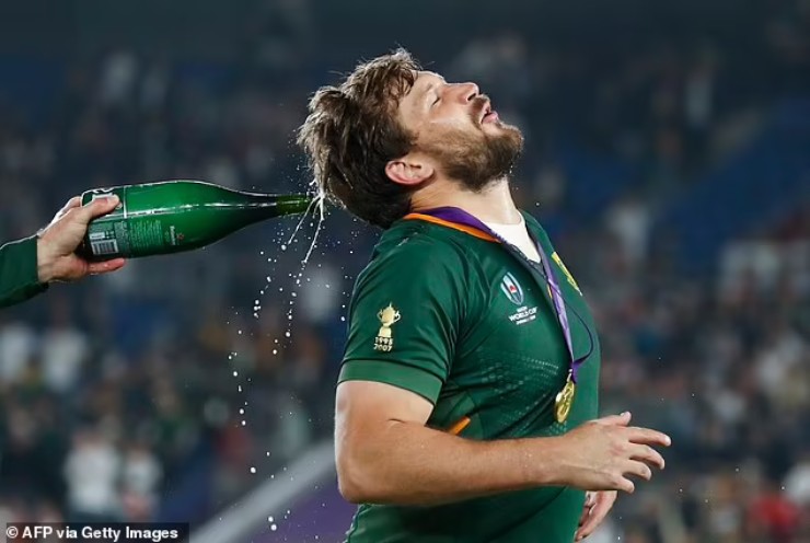 Francois Steyn vô địch bóng bầu dục thế giới khi 20 tuổi, 5 tháng