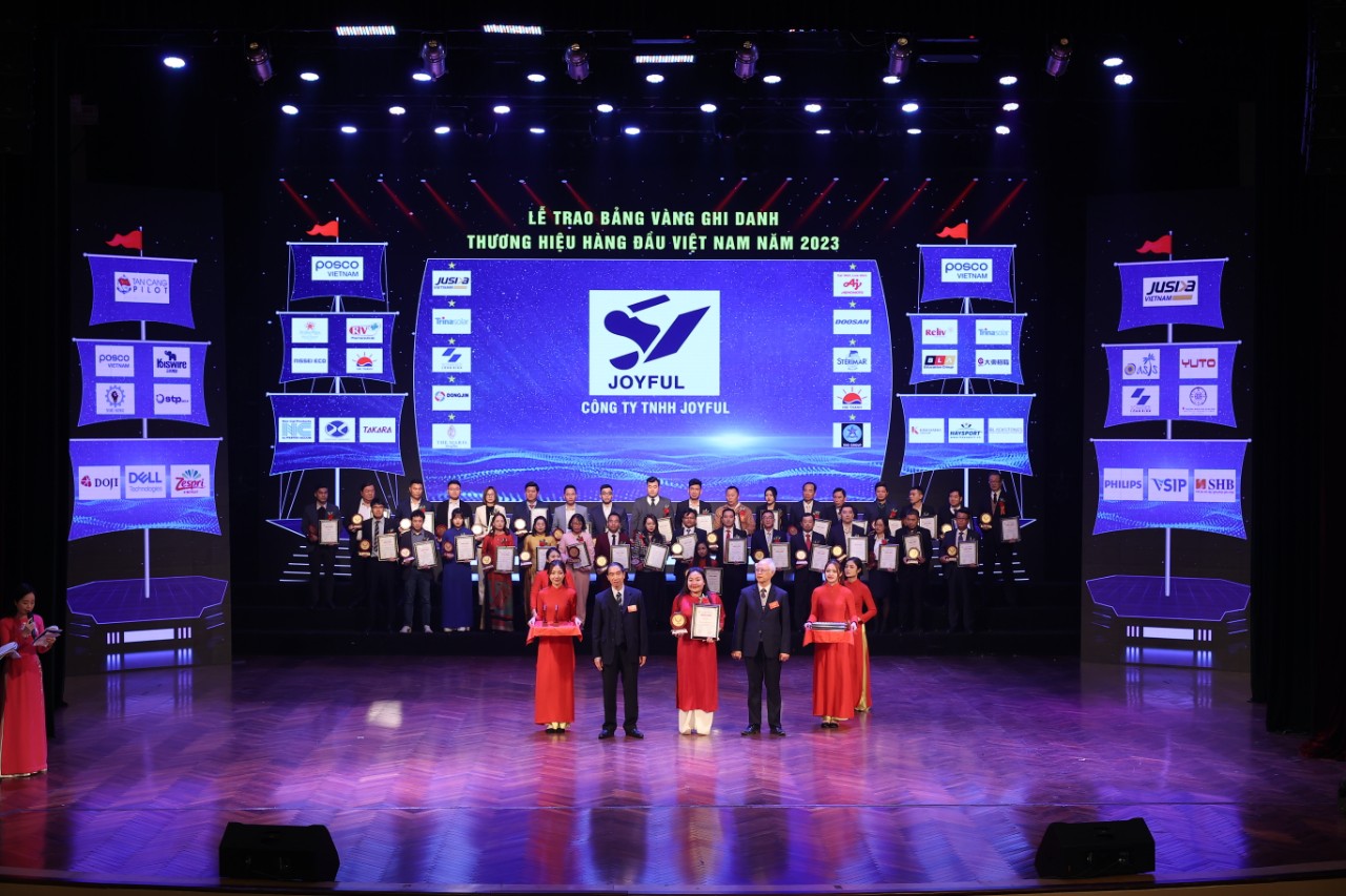 Công ty TNHH JOYFUL vinh dự nhận giải thưởng top 20 Hàng Việt tốt - Dịch vụ hoàn hảo năm 2023 - 1