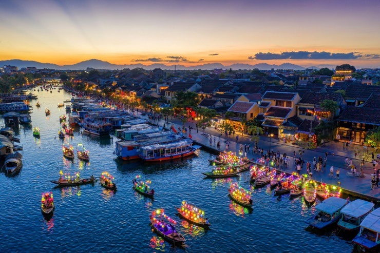 Việt Nam: Quốc gia hòa bình nhất châu Á và điểm đến du lịch lý tưởng trong năm 2024 - 1