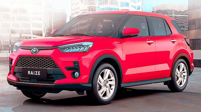 Toyota giảm mạnh giá bán Raize và Yaris Cross tại Việt Nam - 1