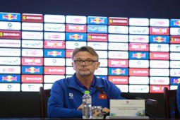 HLV Troussier công bố danh sách ĐT Việt Nam dự Asian Cup: Hoàng Đức lỡ hẹn, 4 SAO tuyển U23 góp mặt