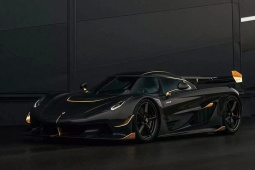 Ngắm xe - Siêu phẩm Koenigsegg Jesko Attack phủ vàng 24k lộ điện