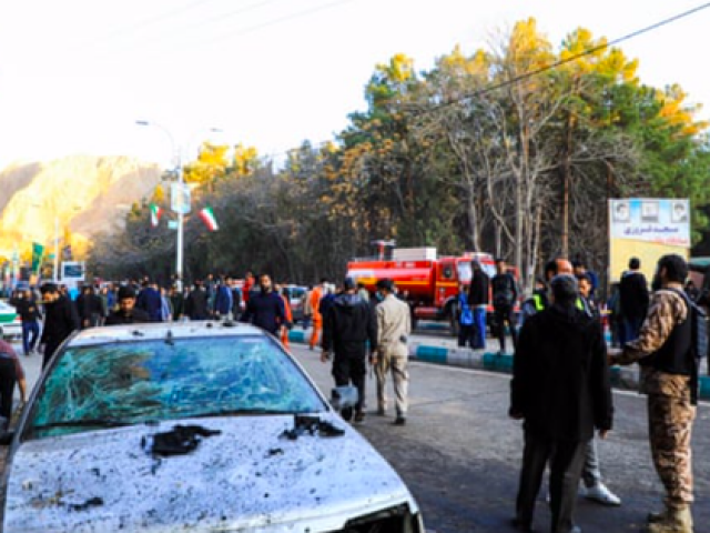 Thế giới - IS nhận trách nhiệm vụ đánh bom kép giữa đám đông ở Iran