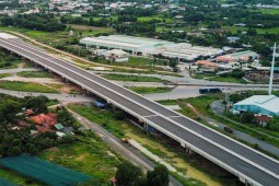 Cao tốc hiện đại ở Việt Nam, chi phí 500 tỷ cho mỗi km