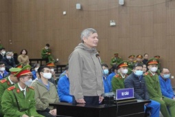 Tin tức trong ngày - Vụ án Việt Á: "Cành đào tết" tặng cựu thứ trưởng là 50.000 USD hay 100 triệu đồng?