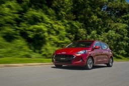 Tin tức ô tô - Giá xe Hyundai Grand i10 niêm yết và lăn bánh tháng 1/2024
