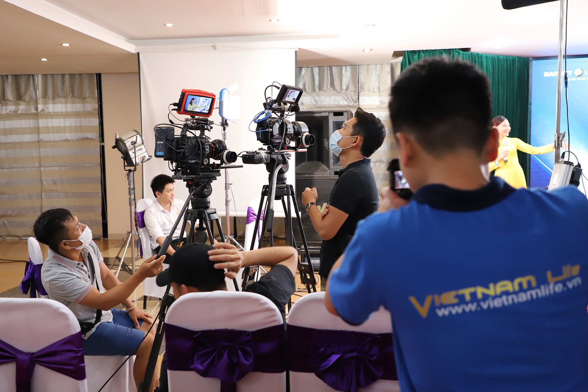 TBV Entertainment đồng hành cùng Việt Nam Life trong việc nâng cao chất lượng thực hành trong đào tạo nghề quay, dựng video.
