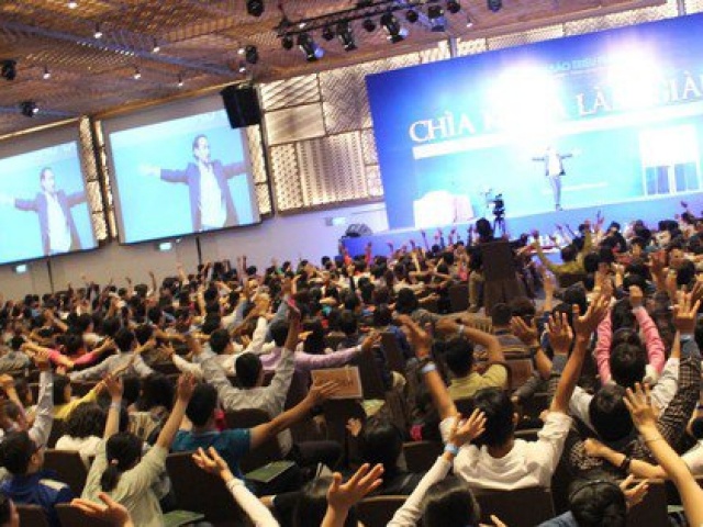 Kinh doanh - 750.000 người Việt bán hàng đa cấp, 90% là thực phẩm chức năng