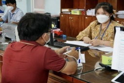 Tin tức trong ngày - TP.HCM cấm tặng quà Tết cho lãnh đạo dưới mọi hình thức