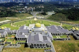 Kinh doanh - Choáng ngợp với sự giàu có xa hoa của Hoàng tộc “Hoàng tử tỷ đô Brunei”