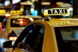 Bạn trẻ - Cuộc sống - Về quê đón Tết, cô gái bị tài xế taxi chở đến nơi xa rồi xâm hại