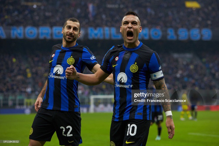 Inter thắng nghẹt thở Verona