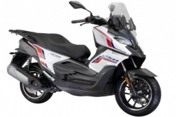 Thế giới xe - 2024 WMoto RT2 250 ra mắt, thách thức "vua" tay ga nhà Honda