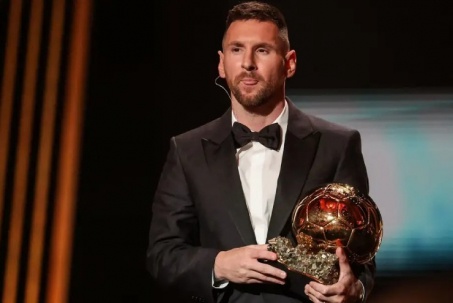 PSG bị tố "đi đêm" giúp Messi đoạt QBV, báo chí phanh phui tình tiết chấn động