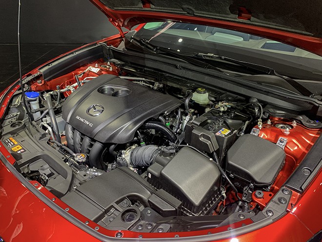 Giá xe Mazda CX-30 niêm yết và lăn bánh tháng 1/2024