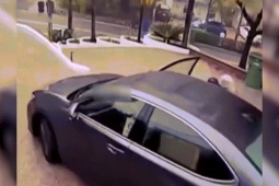 Ô tô - Clip: Khi phụ nữ đỗ xe quên kéo phanh tay và cái kết