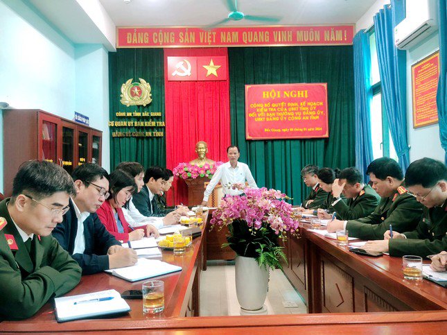 Hội nghị công bố kiểm tra Ban Thường vụ Đảng ủy Công an tỉnh Bắc Giang.