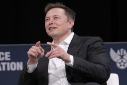 Elon Musk dính scandal sử dụng ma túy bất hợp pháp