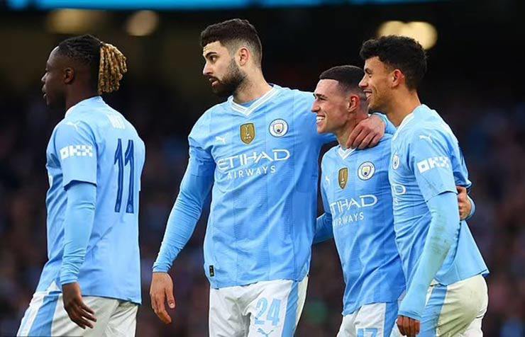 ĐKVĐ Man City là đội có tốc độ lên bóng chậm nhất Premier League