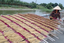 Thị trường - Tiêu dùng - Những “nghệ sĩ” làm giàu từ nghề gia truyền: Công việc lắm công phu