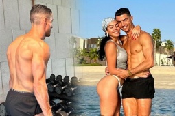 Bóng đá - Ronaldo cơ bắp cuồn cuộn &amp; tạo dáng bên bạn gái nóng bỏng, chờ "mưa giải thưởng"