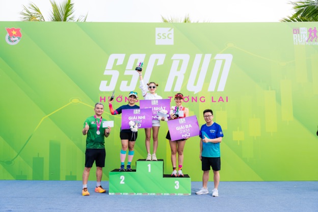Gần 1.300 vận động viên tham dự giải chạy “SSC Run – Hướng tới tương lai” - 8