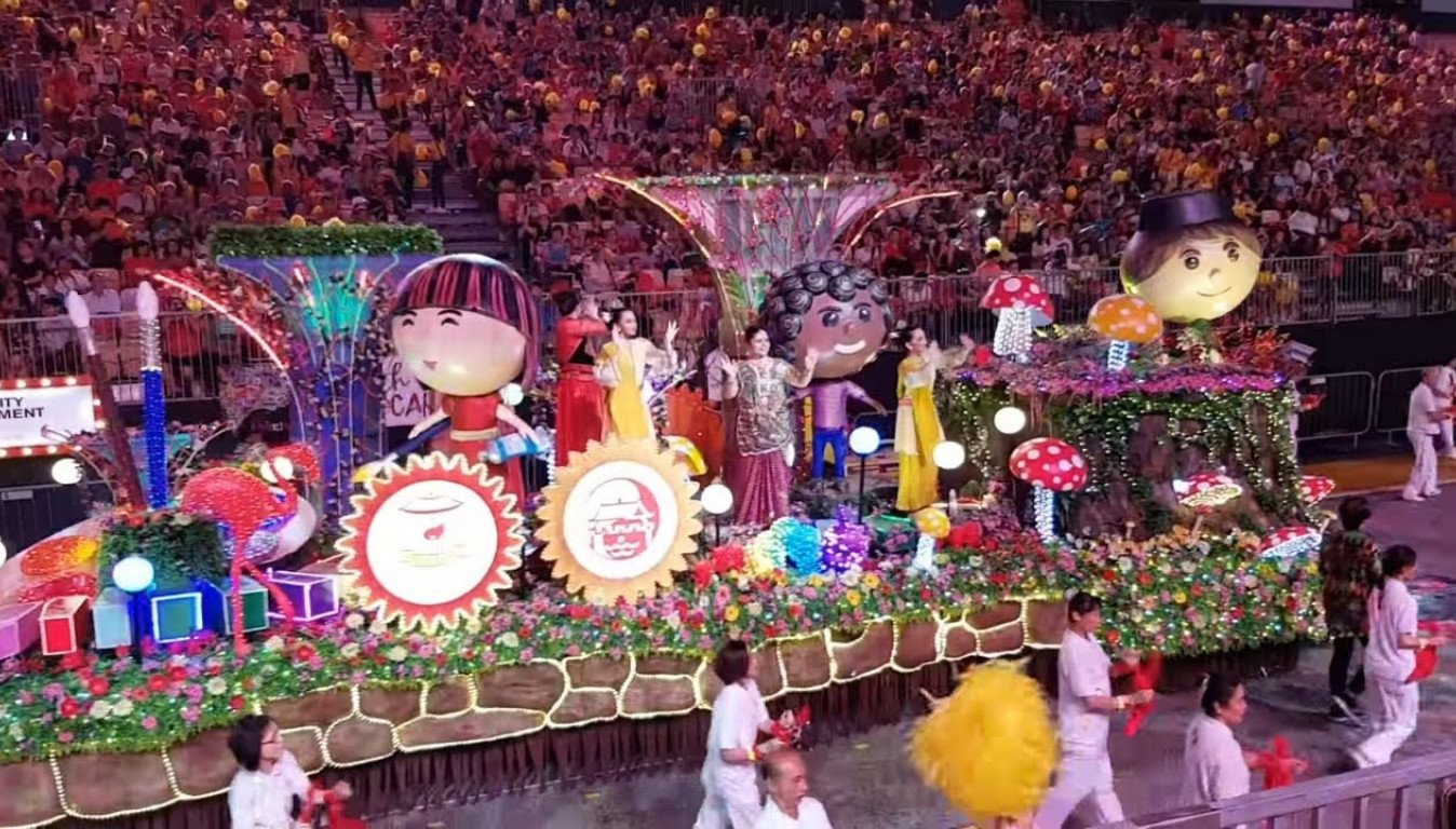 Lễ hội sôi động nhất vào dịp Tết Nguyên Đán ở Singapore, du khách ùn ùn kéo tới - 2