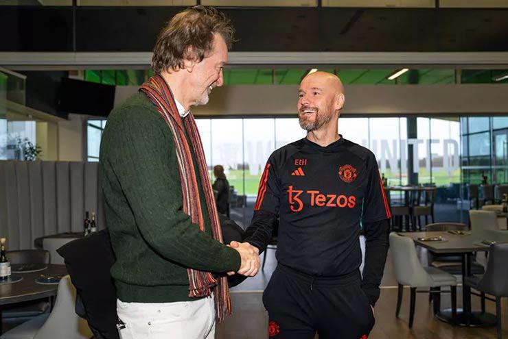 Tỷ phú Ratcliffe đã gặp riêng Ten Hag và Chủ nhật tuần này&nbsp;ông sẽ đến Old Trafford&nbsp;xem trận MU - Tottenham