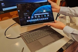 Thời trang Hi-tech - CES 2024: Lenovo gây chú ý với laptop 2 trong 1 "chẳng giống ai"