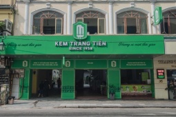 Kinh doanh - "Ông chủ" kem Tràng Tiền làm ăn ra sao?