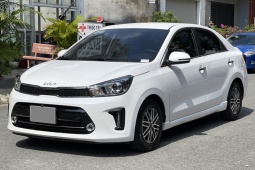 Tin tức ô tô - Giá xe KIA Soluto niêm yết và lăn bánh tháng 1/2024